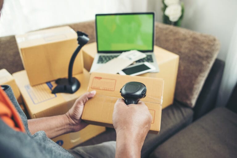 Qual a melhor forma de entregar os produtos da minha loja virtual